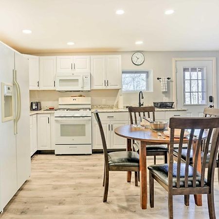 Charming Beacon Apt With Fire Pit Near Hiking! المظهر الخارجي الصورة