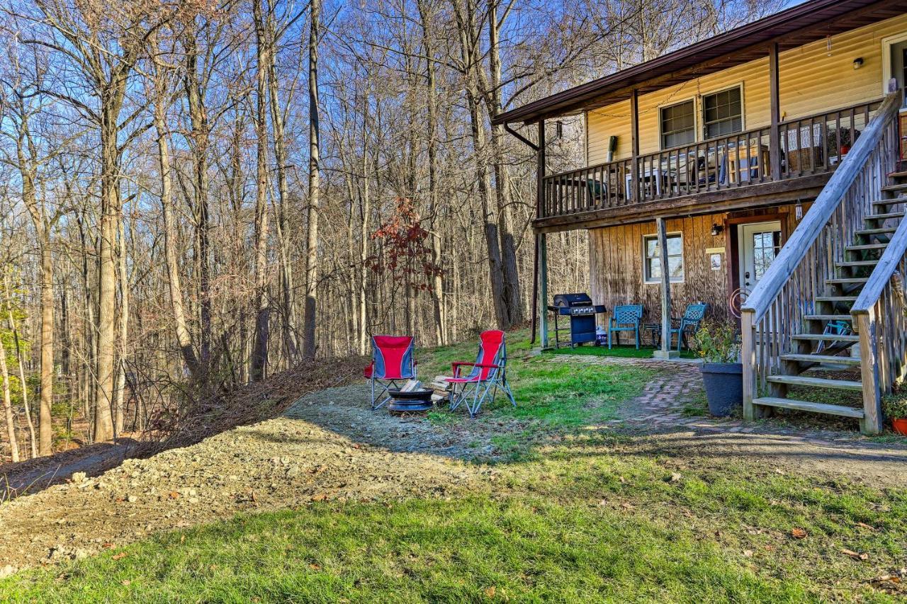 Charming Beacon Apt With Fire Pit Near Hiking! المظهر الخارجي الصورة